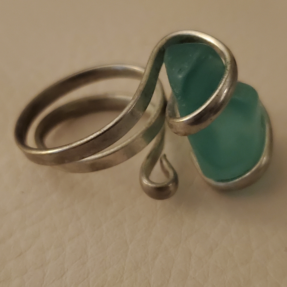 Seaglass ring - Picture 3 of 5